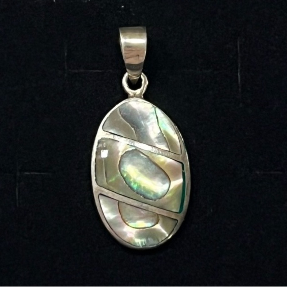 Vintage Sterling Silver Abalone Inlay Oval Pendant
